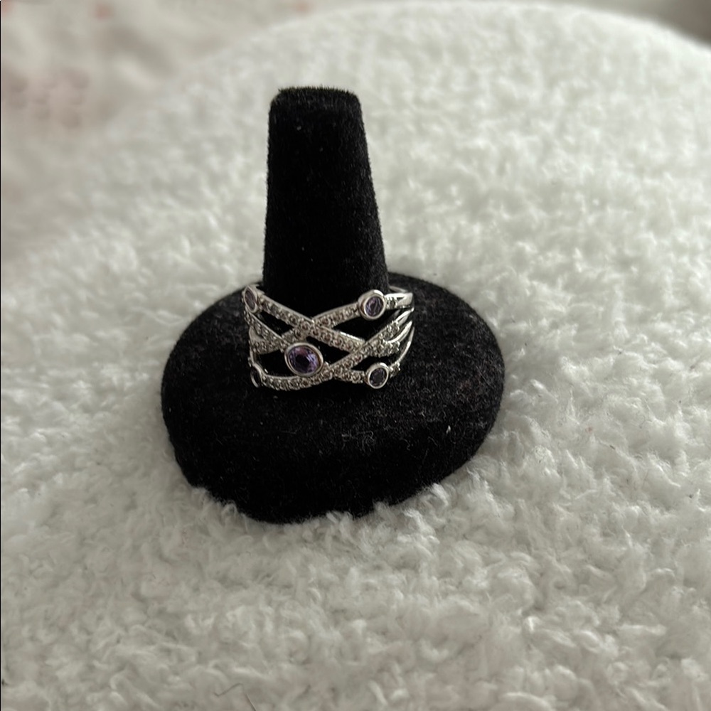 Elegant Silver and Purple Women's Ring